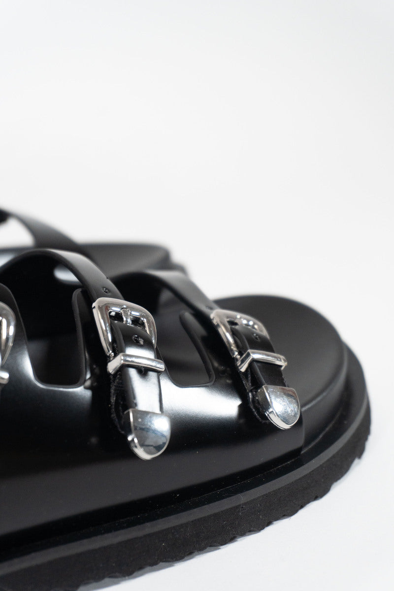 0136169401#color_BLACK